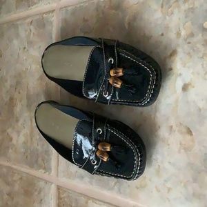 TAlbots navy  patent  leather shoes 7 1/2 narrow